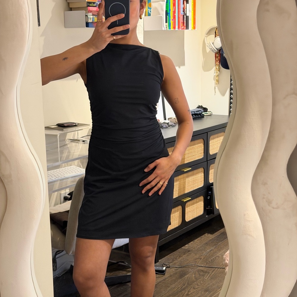 Abercrombie & Fitch Black Sleeveless Mini Dress